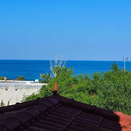 Country house Sofia's Sea View House *